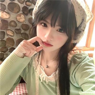 神圣女王